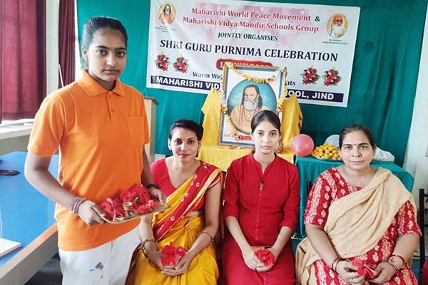 Shri Guru Purnima celebrations and 14th foundation day of Maharishi World Peace Movement were celebrated with great pomp on 13th July 2022 at Maharishi Vidya Mandir, Jind.